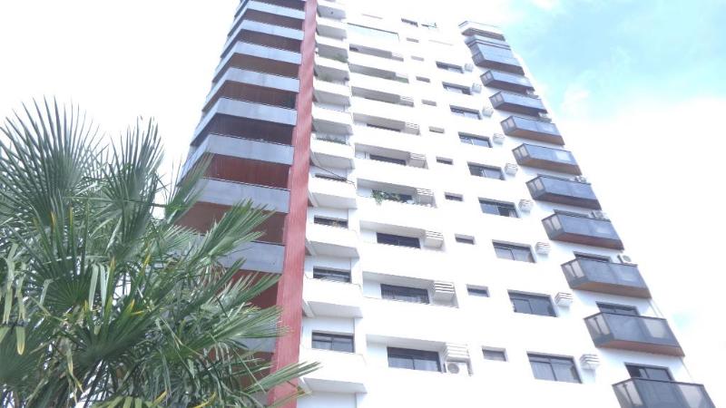 Apartamento com 4 quartos sendo 2 Suítes no Duque de Caxias,Cuiabá - MT