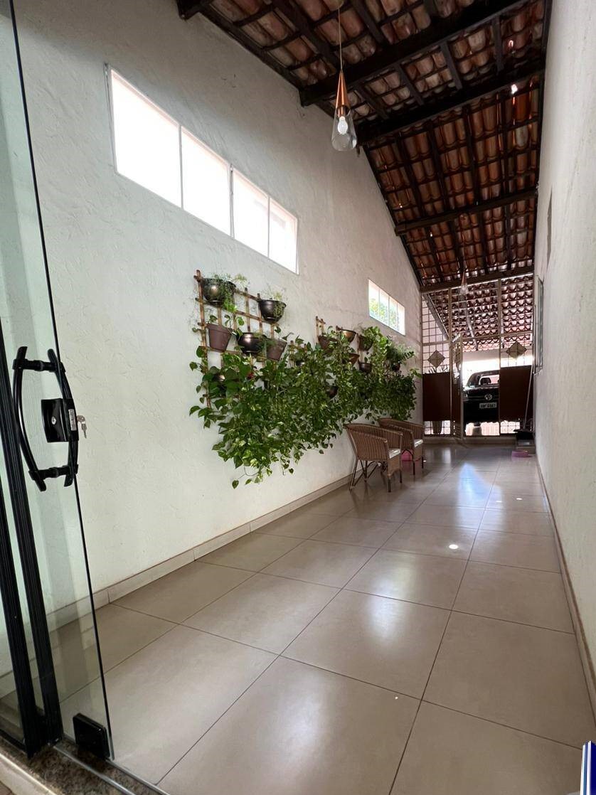 Casa à venda com 4 quartos, 309m² - Foto 11