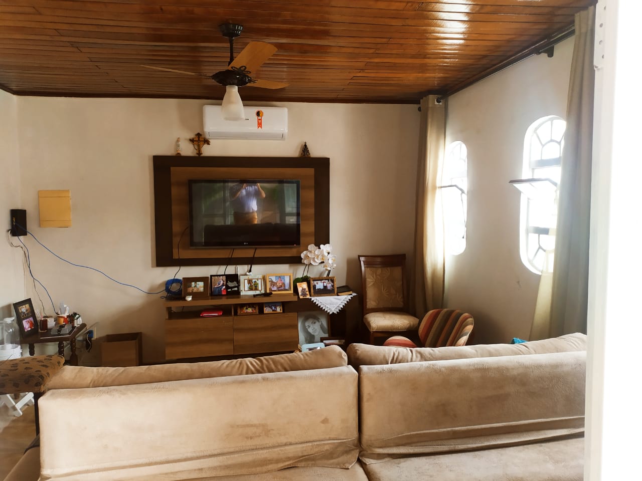 Casa à venda com 4 quartos, 250m² - Foto 7