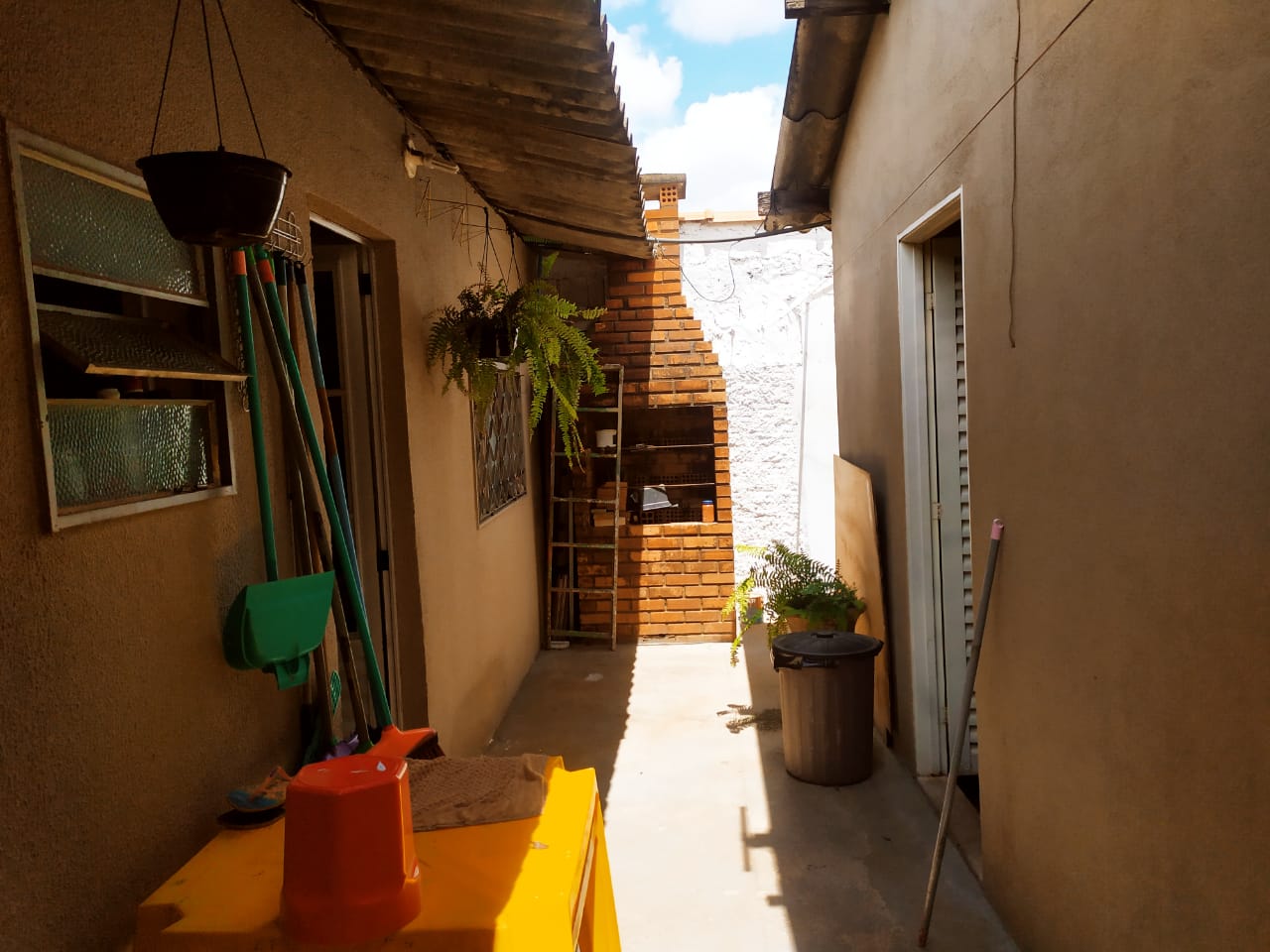 Casa à venda com 4 quartos, 250m² - Foto 18