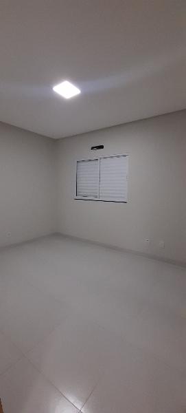 Apartamento para alugar com 2 quartos, 77m² - Foto 35