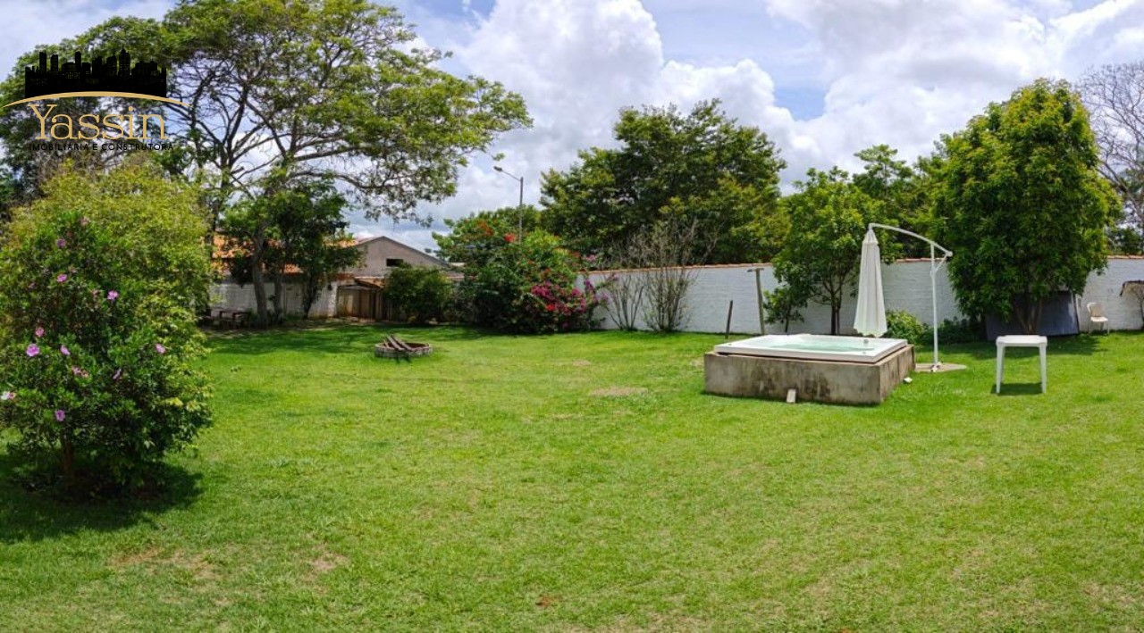Casa à venda com 2 quartos, 300m² - Foto 3