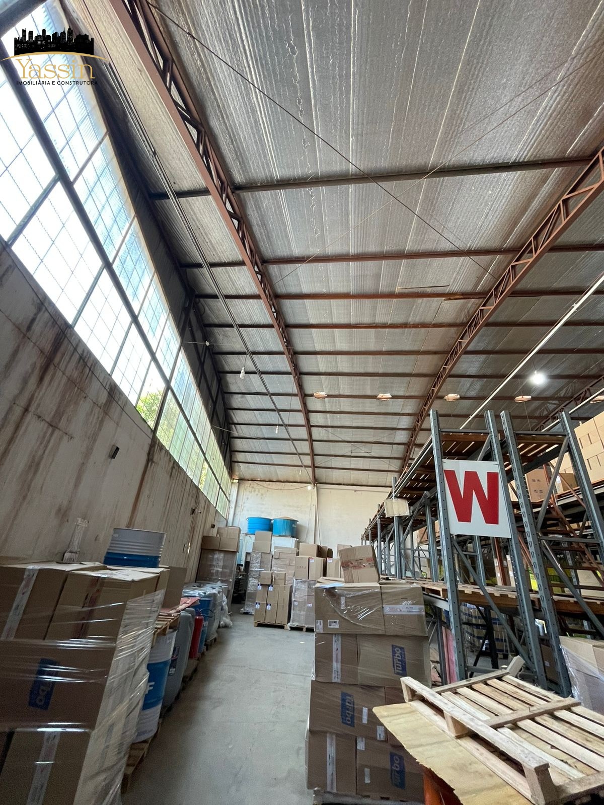 Sala-Conjunto, 1800 m² - Foto 5