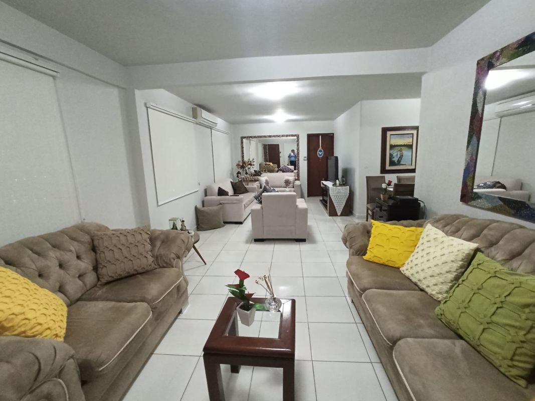  Casa com 3 quartos sendo 1 suíte no JARDIM BURITI, Cuiabá - MT