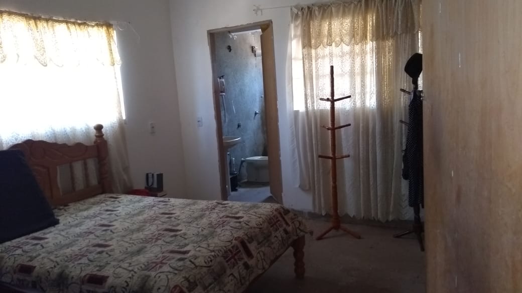 Chácara à venda com 4 quartos, 250m² - Foto 5