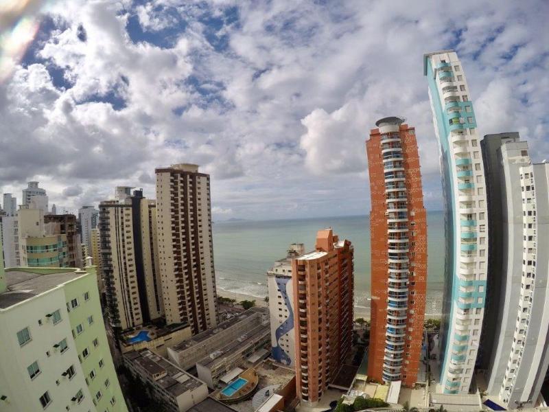 https://www.imoveltop.com.br/imagens/imovel/3/02538/0020.jpg