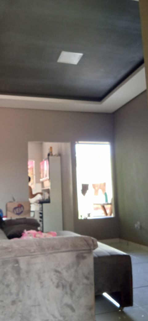 https://www.imoveltop.com.br/imagens/imovel/367/10457/20240119_121214_076381.jpeg