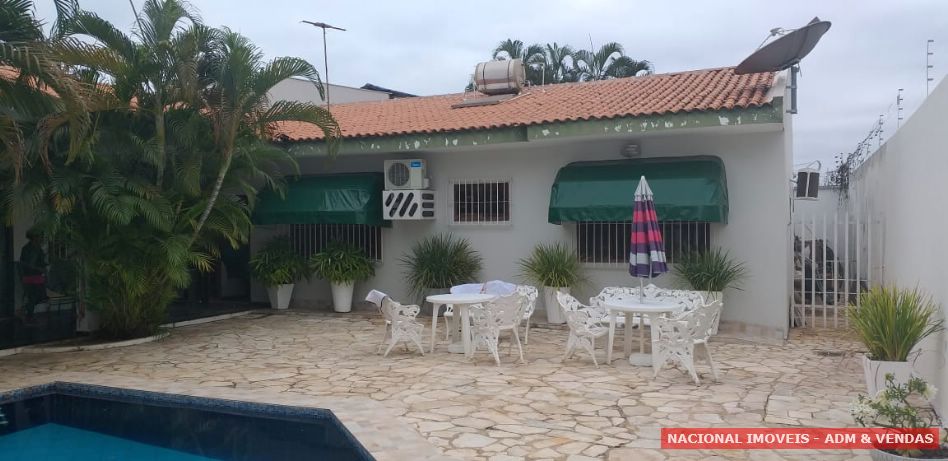 Casa à venda com 4 quartos, 450m² - Foto 12