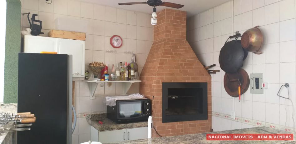 Casa à venda com 4 quartos, 450m² - Foto 11