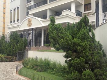 Apartamento à venda com 4 quartos, 220m² - Foto 4