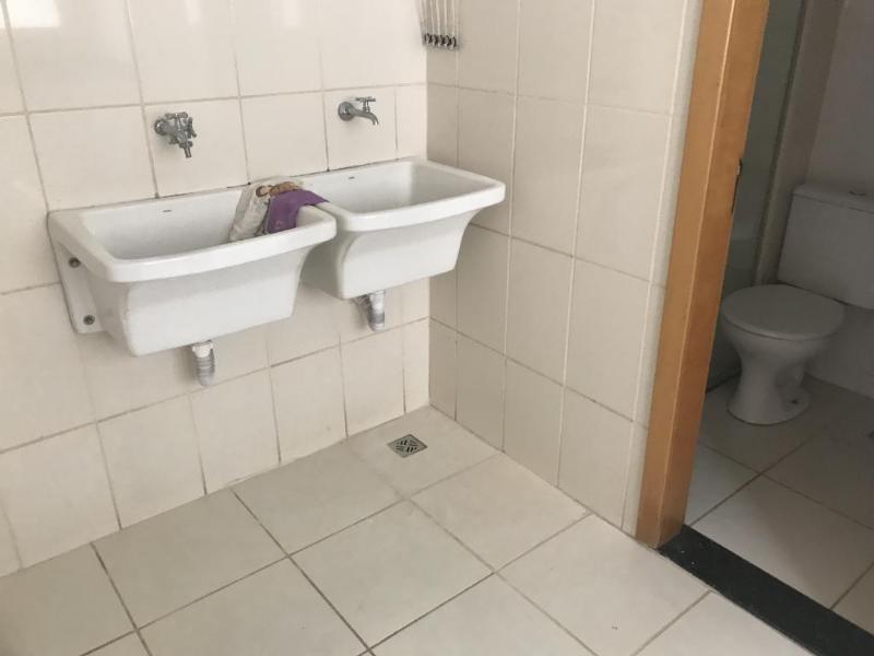 Apartamento à venda com 3 quartos, 160m² - Foto 21