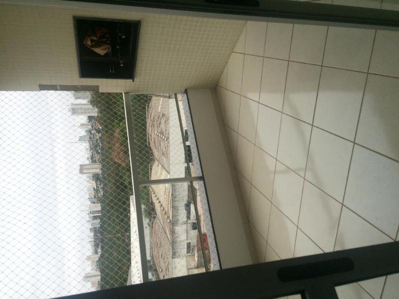 Apartamento à venda com 3 quartos, 160m² - Foto 25